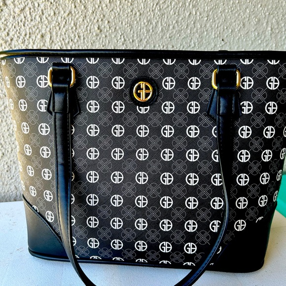 Giani Bernini Tonal Signature Tote Handbag black and white  Like new - Picture 5 of 10
